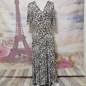Preston & York Leopard Print V-Neck Maxi Dress
